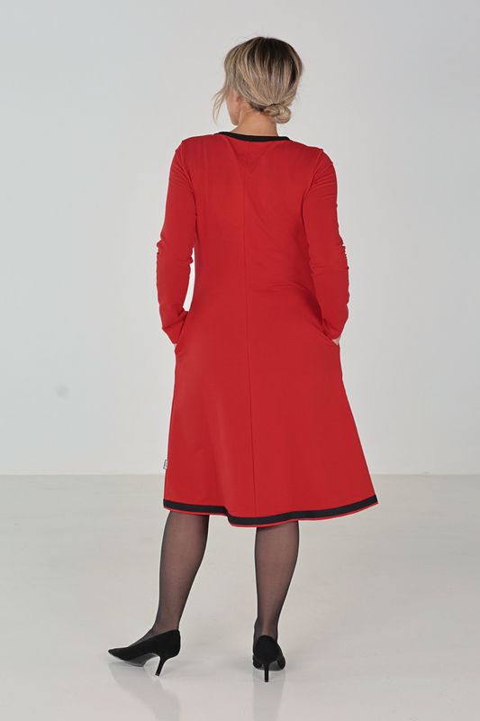 Klara rød bomullskjole 